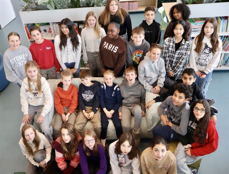 Groep 8 Vindingrijk leesjury Jeugdalbum van het Jaar